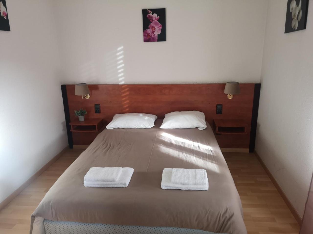Hotel Castel D'Olmes Tabre Εξωτερικό φωτογραφία